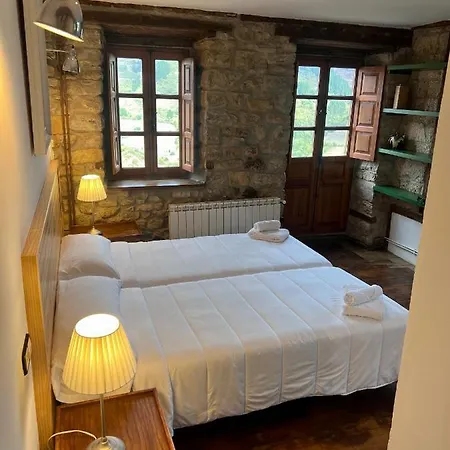 Casa Rural Basiver - Habitacion Pico San Carlos Värdshus *